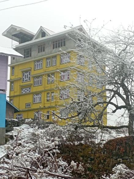 Tseten'S Inn Lachung Exteriér fotografie